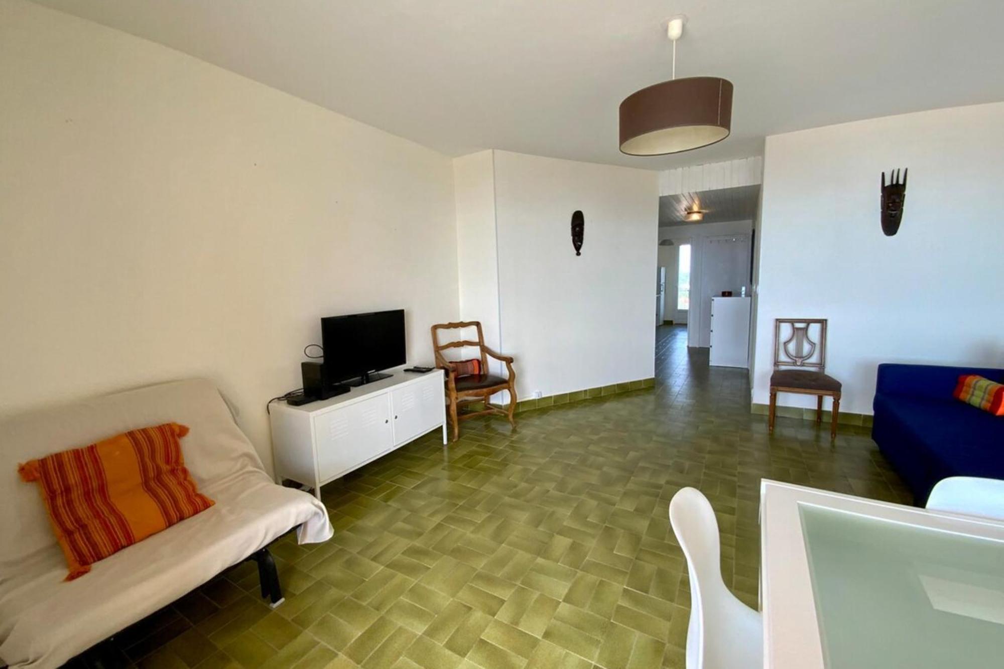Groomi Le Traversant- View And Seaside With Air Conditioning!