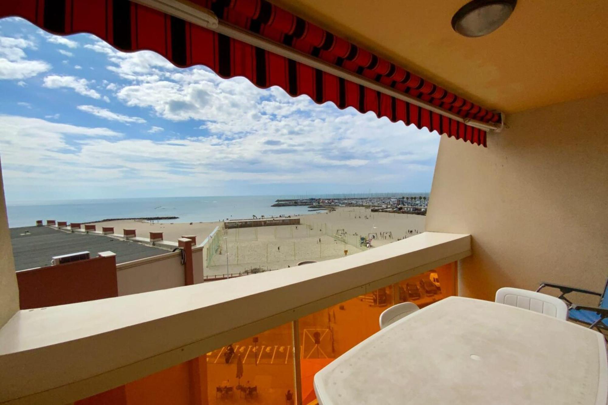 Groomi Le Traversant- View And Seaside With Air Conditioning! *