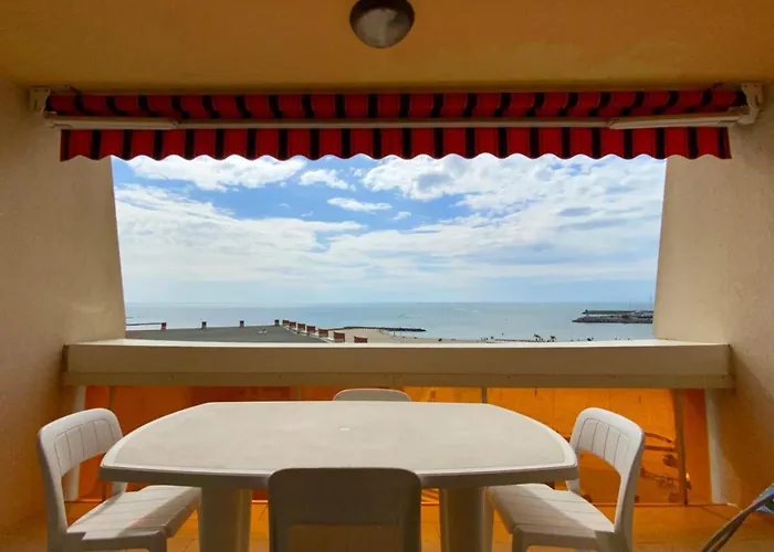 Groomi Le Traversant- View And Seaside With Air Conditioning!